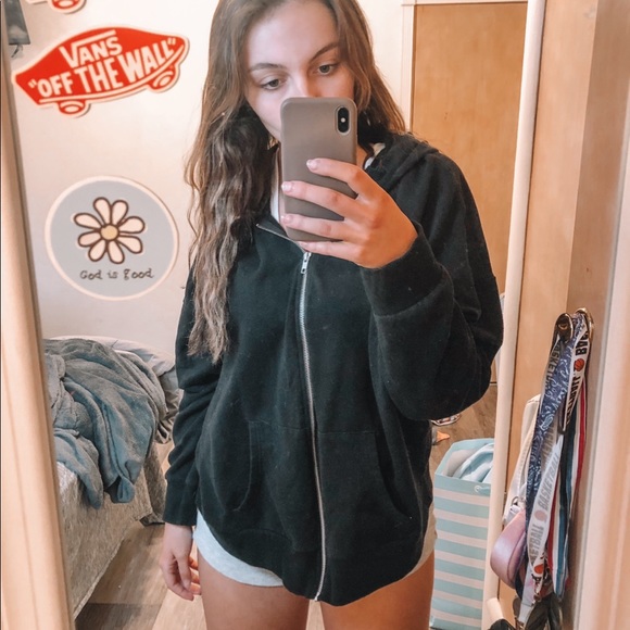 Sweatshirt - Picture 4 of 4